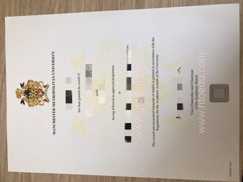 快速补办英国MMU毕业证与曼彻斯特城市大学成绩单等配套材料 英国罗汉普顿大学学位证书制作成品图，丢失英国Roehampton文凭证书