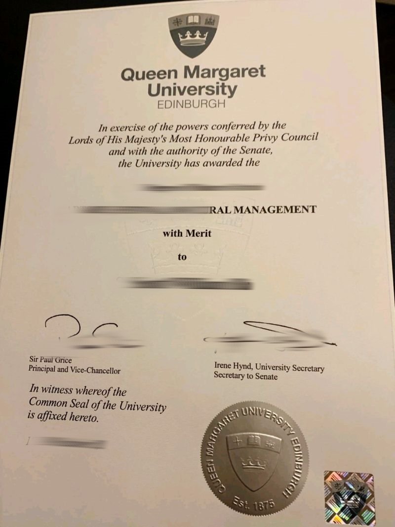 25年最新英国爱丁堡玛格丽特女王大学硕士学位证书实拍图，Edinburgh Napier University毕业证成绩单制作版本