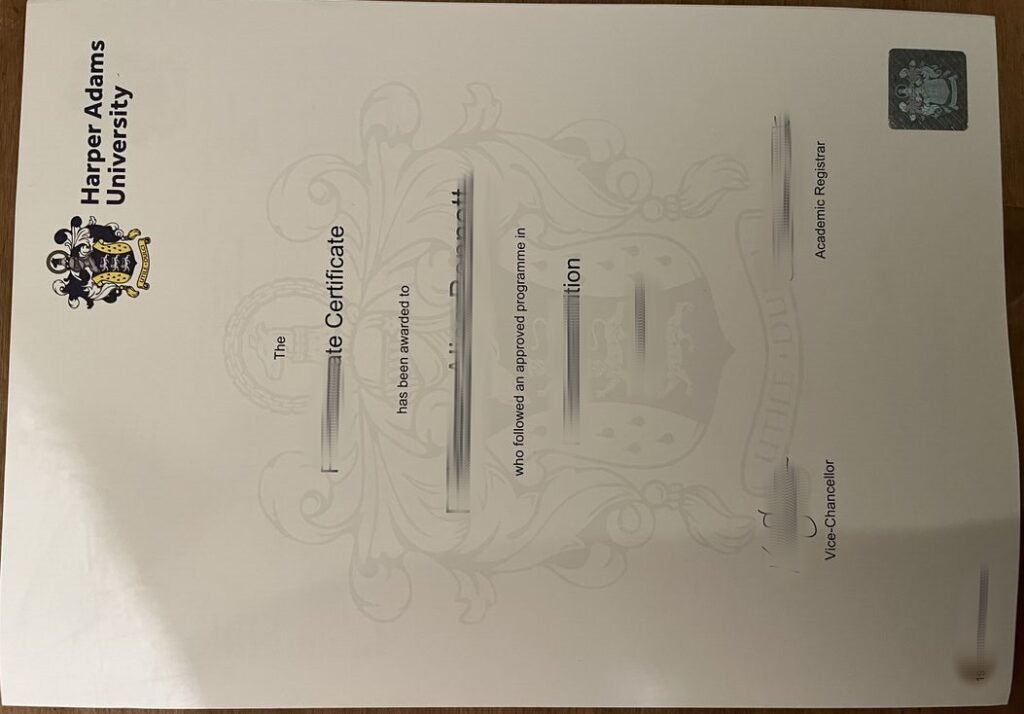 排版哈珀亚当斯大学毕业证成绩单英国未毕业怎么做真实留信认证,办理做教育部认证需要多长时间？