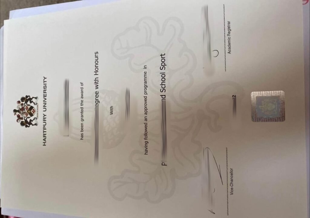 毕业证丢失补办独家渠道,原版做哈特普里大学文凭成绩单,正常递交教育部认证审核要多久，留信认证和教育部认证有什区别