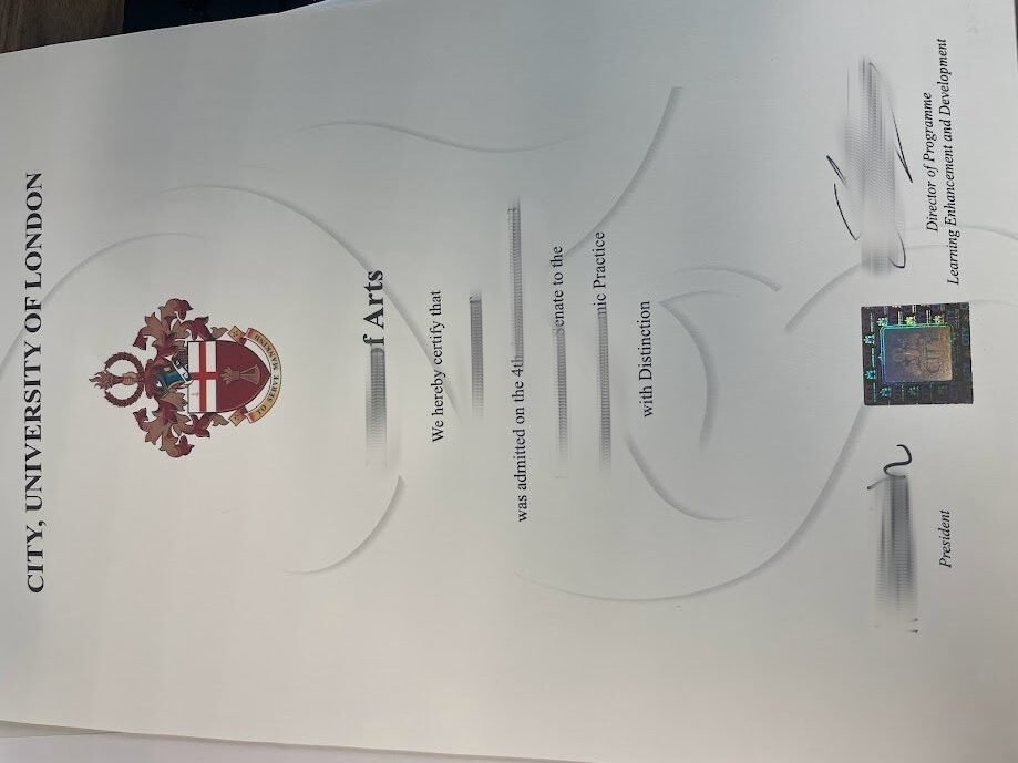 英国就业推荐办圣乔治医学院毕业证书,英国大学本科学位证,硕士文凭成绩单,做真实留信认证教育部学历认证