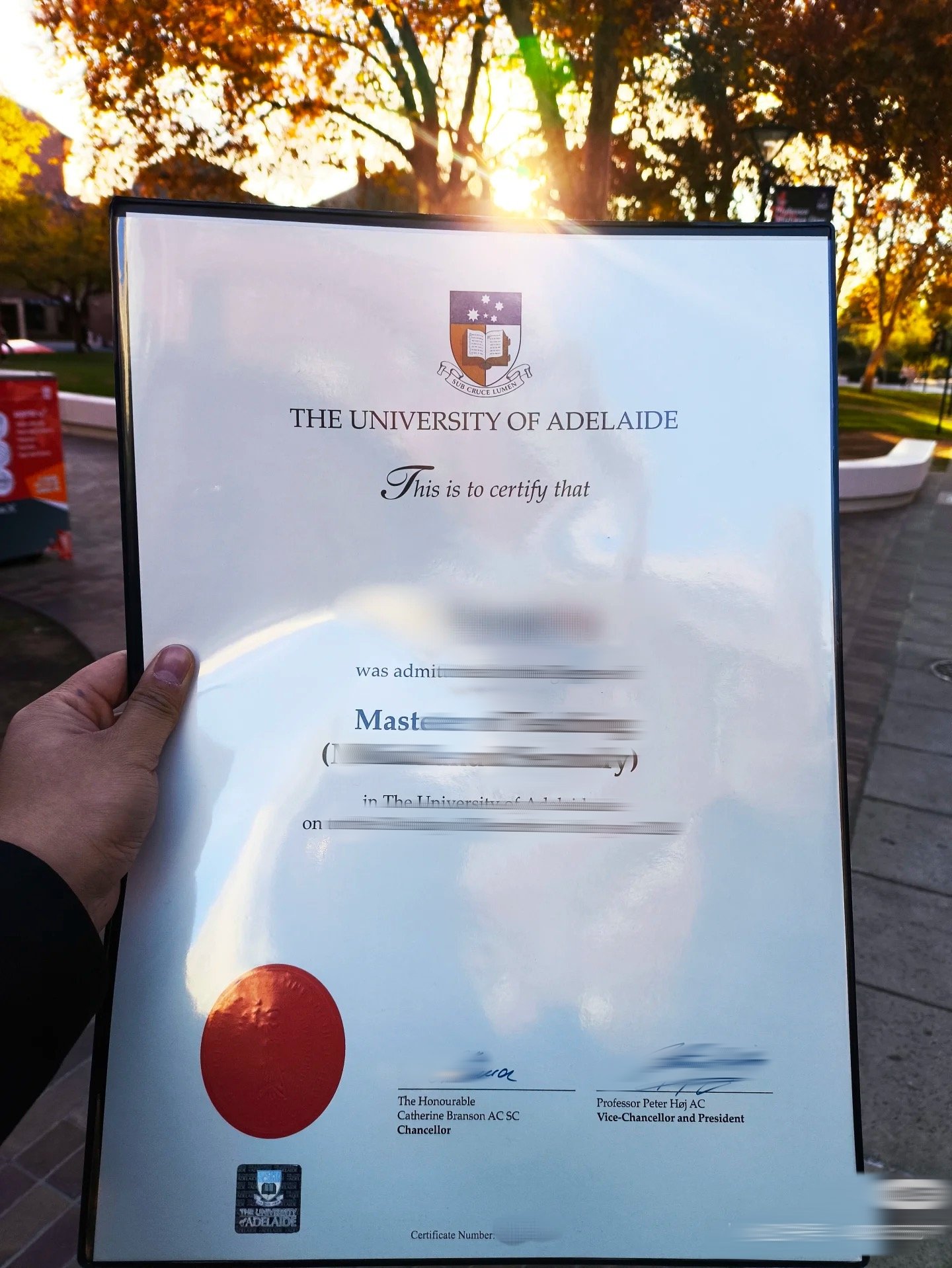 澳洲留学毕业难度,做阿德莱德大学毕业证成绩单,未毕业做阿大真实留信认证