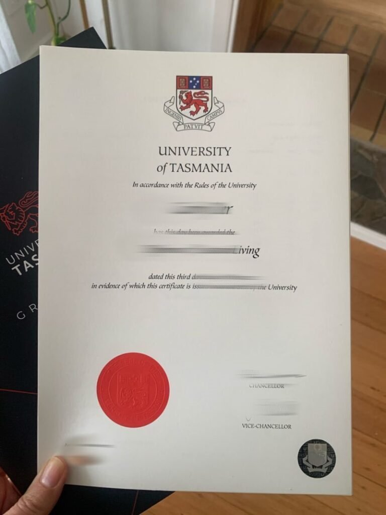 定制塔斯马尼亚大学带防伪证书,在线办理塔斯马尼亚大学毕业证成绩单