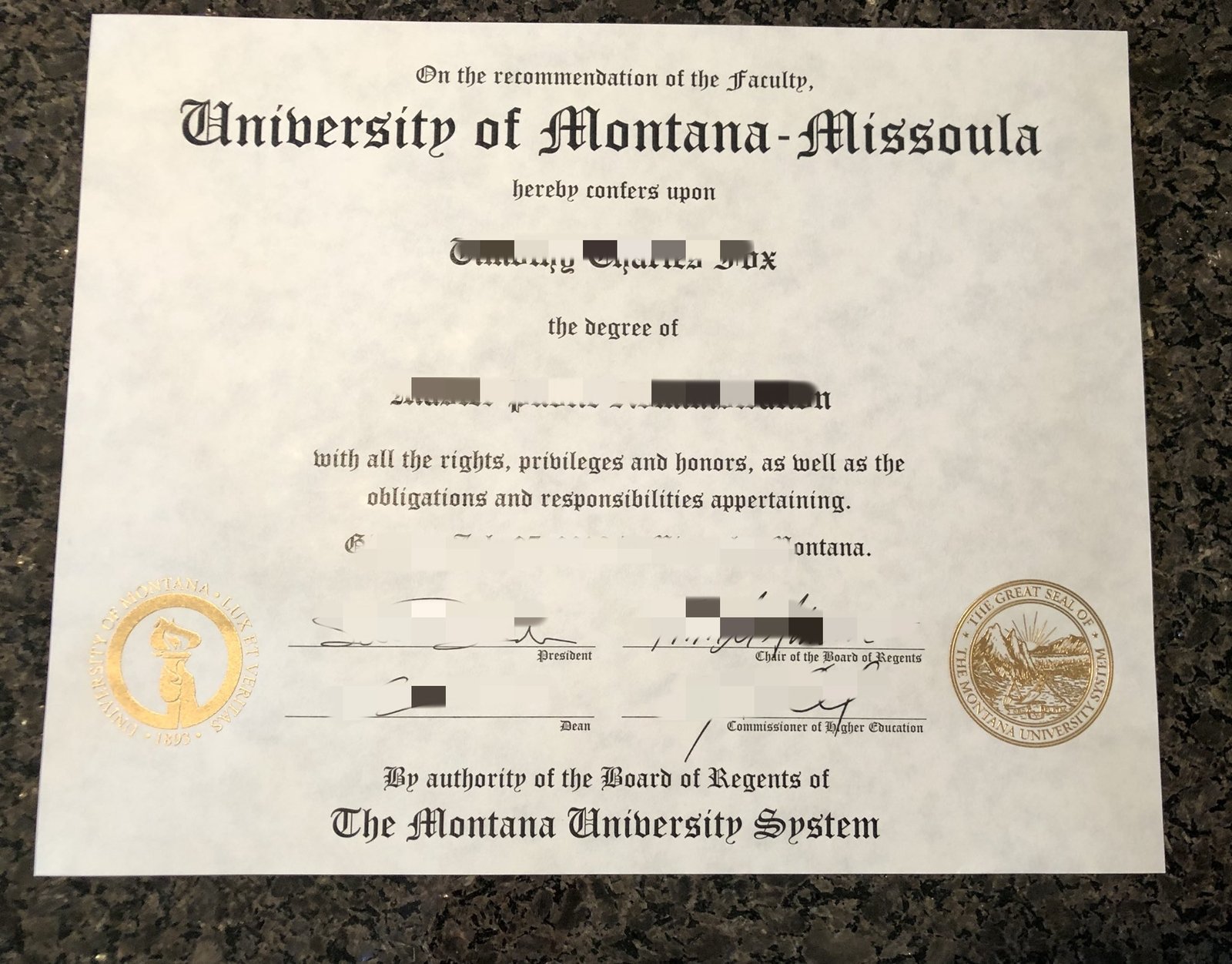 蒙大拿大学密苏拉分校文凭成绩单美国diploma购买Missoula毕业证成绩单办理蒙大拿大学密苏拉分校transcript美国真实留信认证