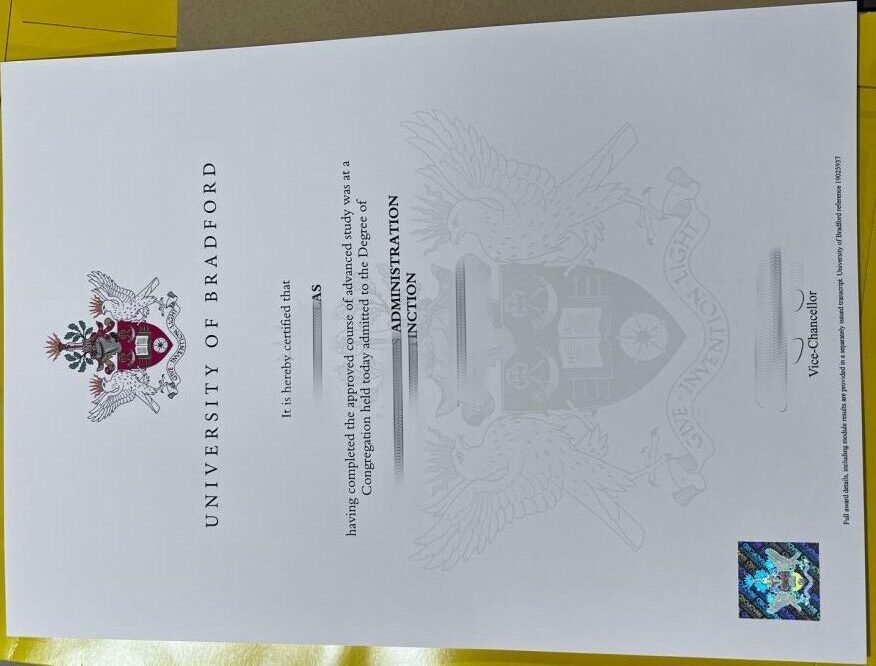 布拉德福德大学毕业证成绩单等配套材料办理正确方案,UoB真实留信认证,布大教育部认证,布拉德福大学文凭学历,布拉德福德大学本科认证,做百拉福大学原版 毕业证成绩单